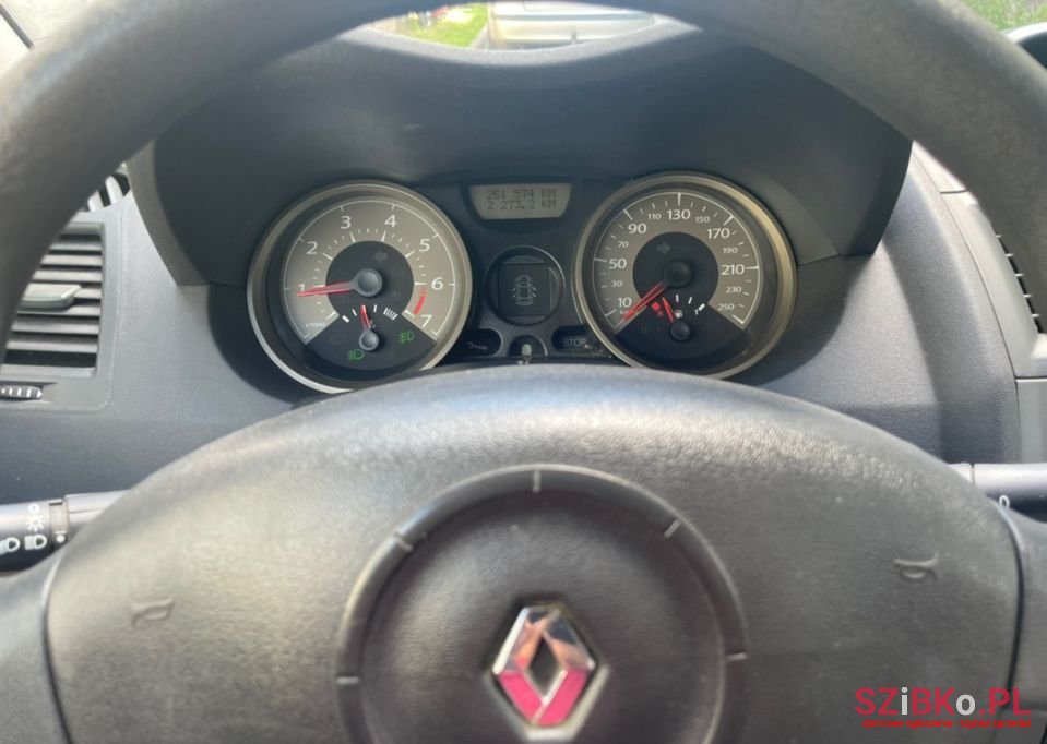 2006' Renault Megane photo #3