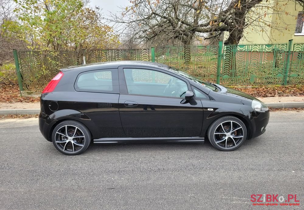 2009' Fiat Grande Punto 1.4 16V Sport photo #3