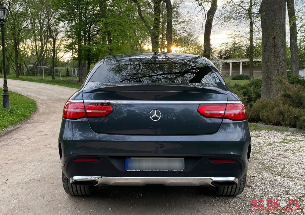 2016' Mercedes-Benz GLE 400 4-Matic photo #6