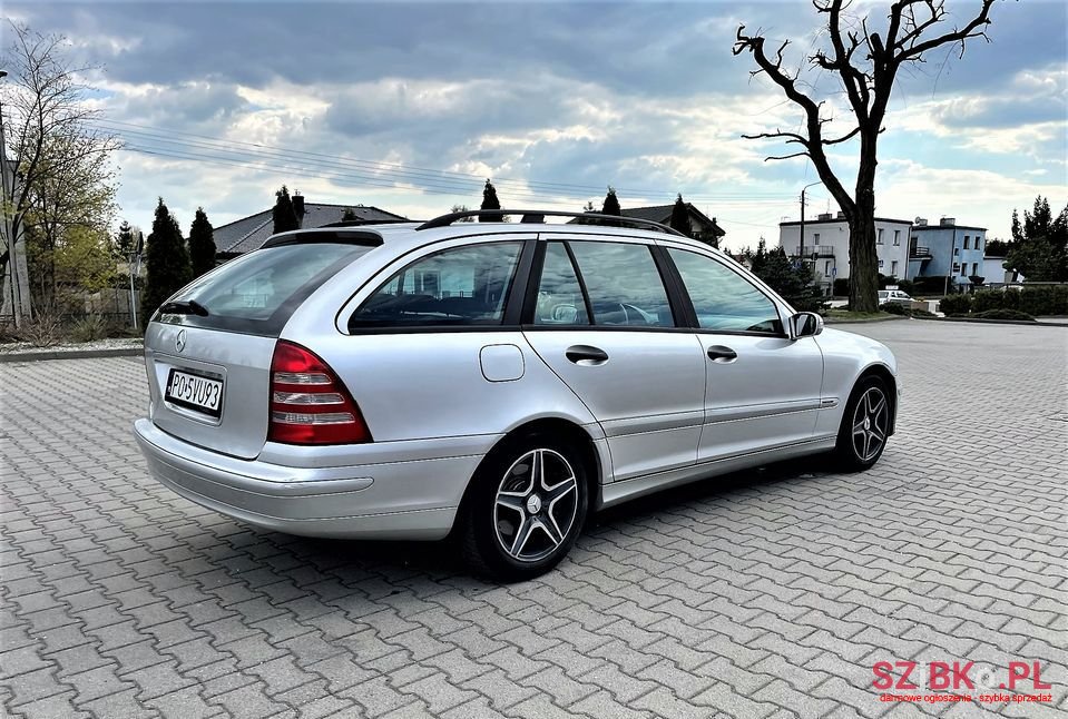 2005' Mercedes-Benz Klasa C photo #3