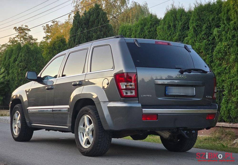 2006' Jeep Grand Cherokee photo #4