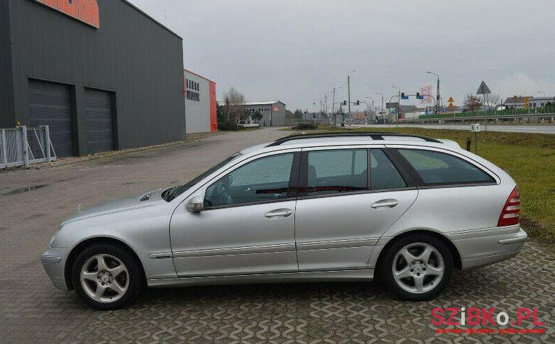 2001' Mercedes-Benz Klasa C photo #1