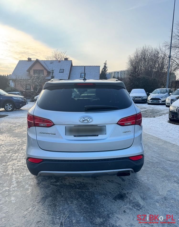 2013' Hyundai Santa Fe photo #6