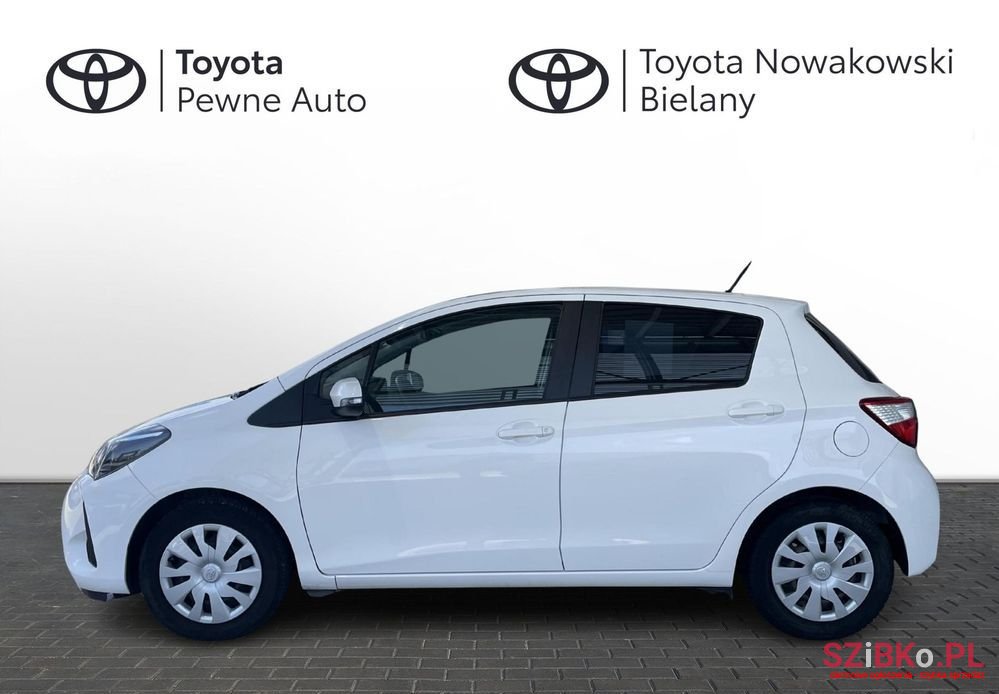 2018' Toyota Yaris photo #2