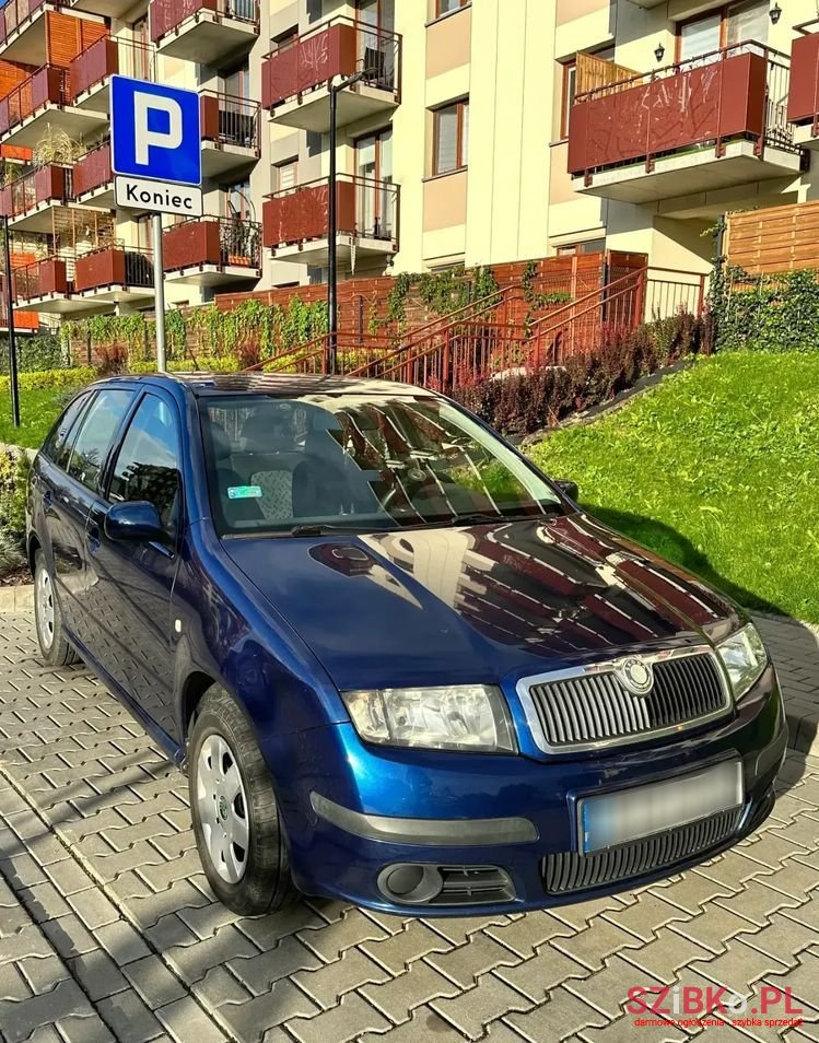 2006' Skoda Fabia 1.4 16V Classic photo #3