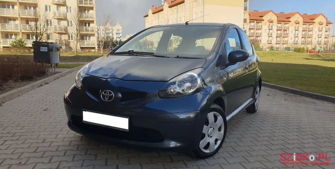 2007' Toyota Aygo photo #2