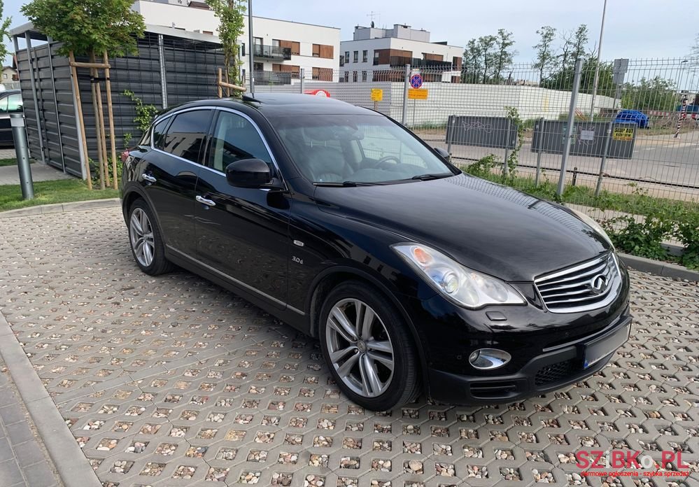 2012' Infiniti QX50 photo #3