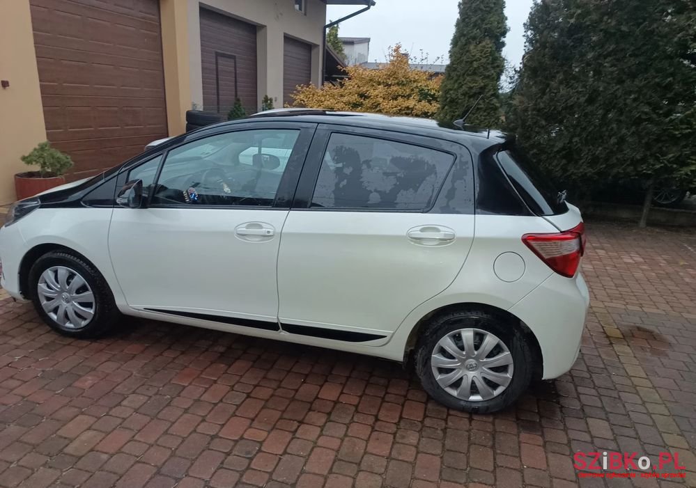 2018' Toyota Yaris 1.0 Vvt-I Comfort photo #6