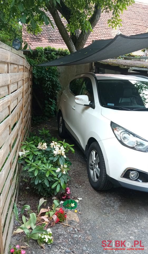 2012' Hyundai ix35 photo #3