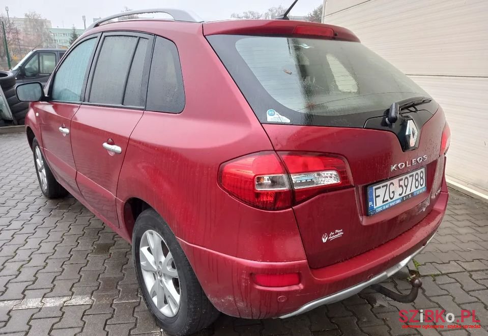 2008' Renault Koleos photo #2