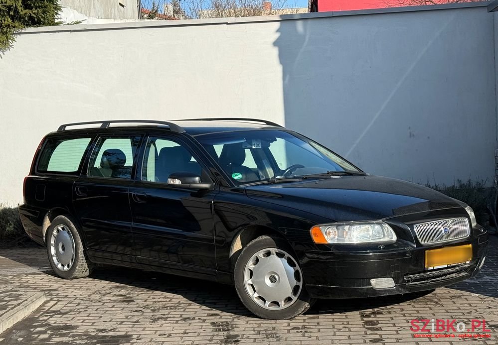 2007' Volvo V70 D5 Premium photo #1
