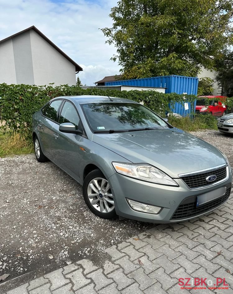 2009' Ford Mondeo 1.8 Tdci Trend photo #2