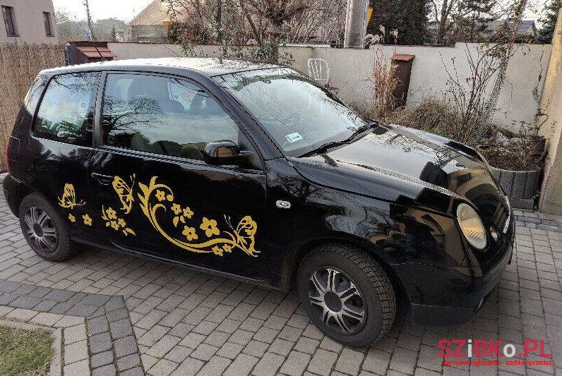 2002' Volkswagen Lupo photo #1