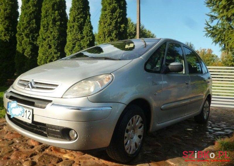 2006' Citroen Xsara Picasso photo #1