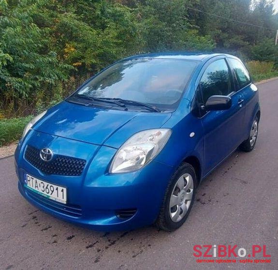 2006' Toyota Yaris photo #1