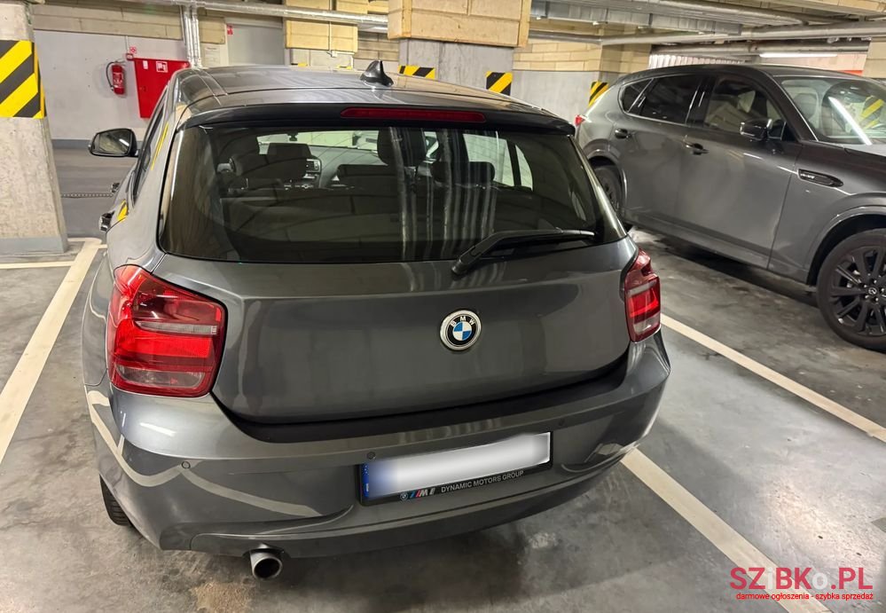 2013' BMW 1 Series 118D photo #5