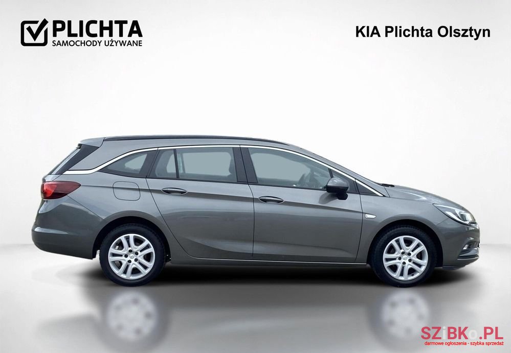 2019' Opel Astra photo #6