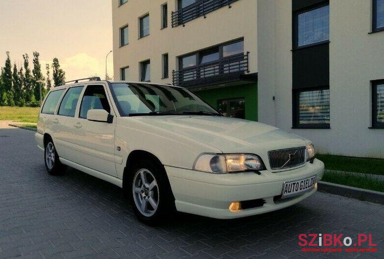 1997' Volvo V70 photo #1