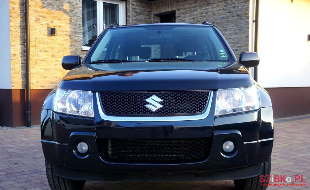 2007' Suzuki Grand Vitara photo #2