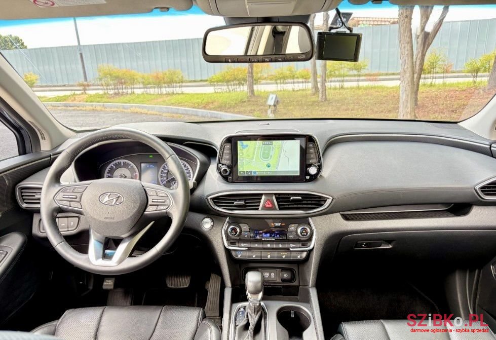 2019' Hyundai Santa Fe photo #6