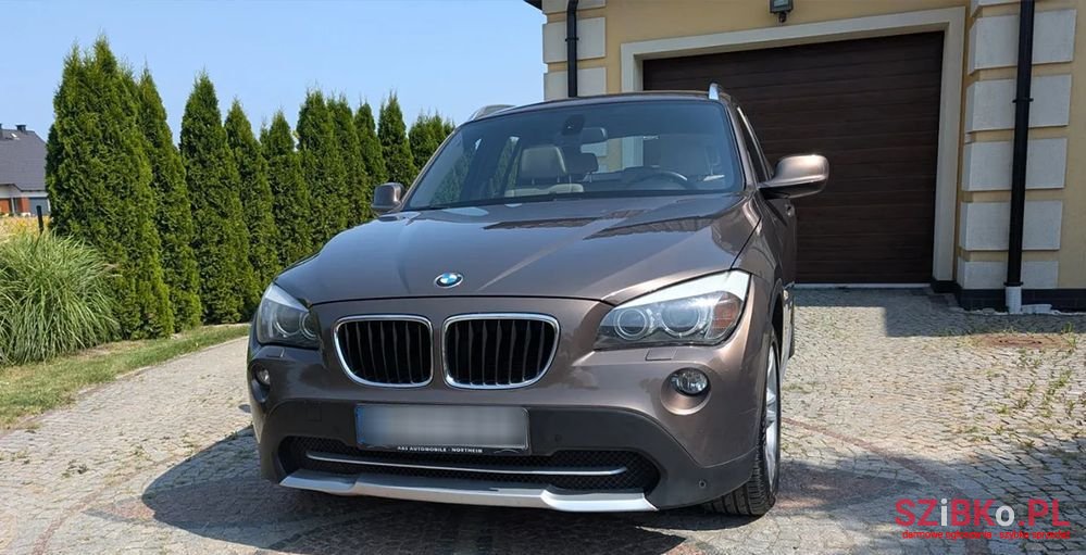 2012' BMW X1 Xdrive20D photo #3