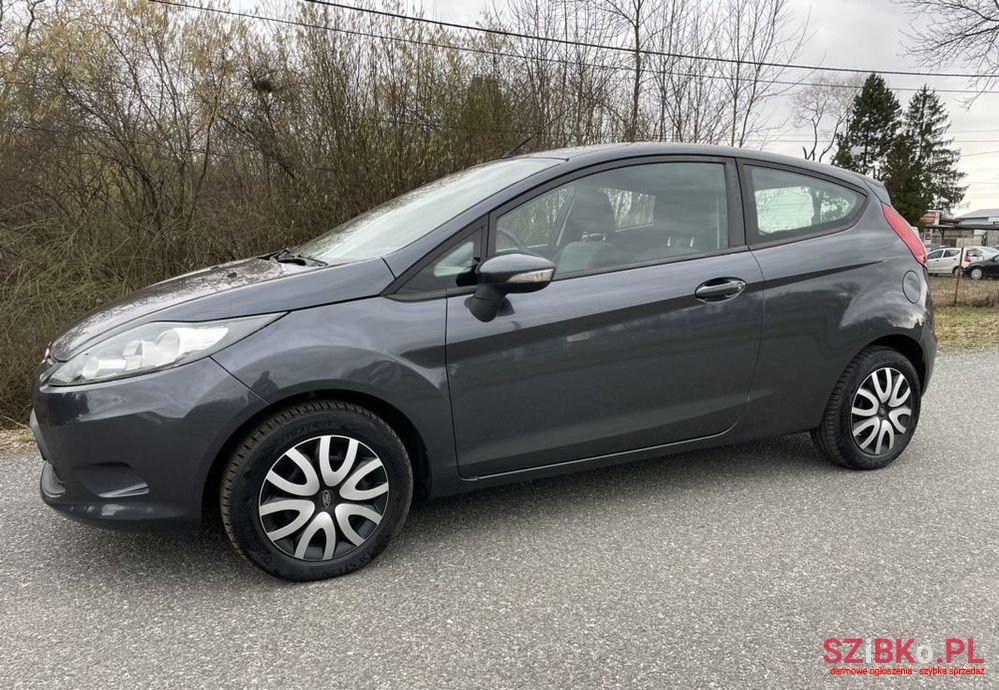 2010' Ford Fiesta 1.25 Ambiente photo #5
