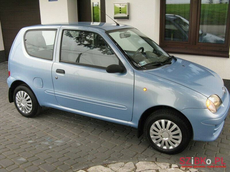 2009' Fiat Seicento photo #3