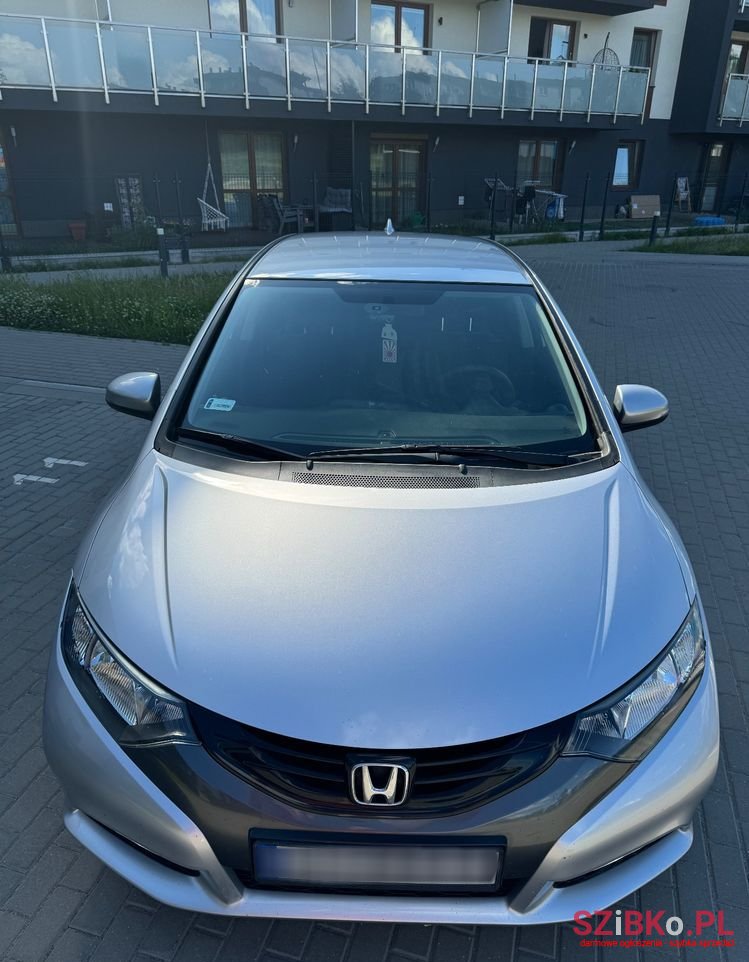 2013' Honda Civic 1.6 I-Dtec S photo #6