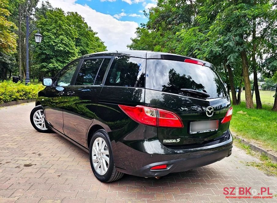 2012' Mazda 5 2.0 Exclusive photo #2