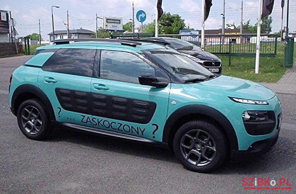2015' Citroen C4 Cactus photo #2