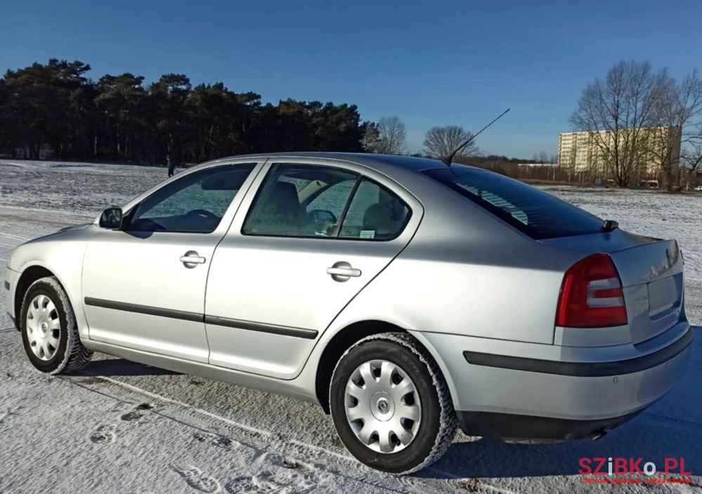 2008' Skoda Octavia 1.6 Ambiente photo #2