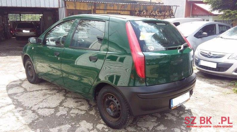 2000' Fiat Punto photo #2