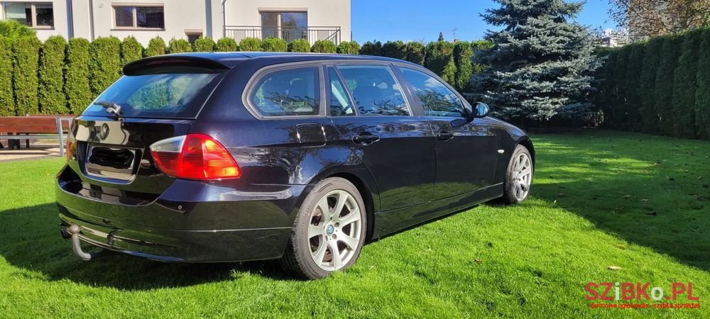 2006' BMW 3 Series 320D photo #5