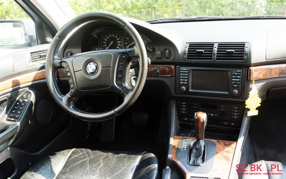 2001' BMW 5 Series photo #5