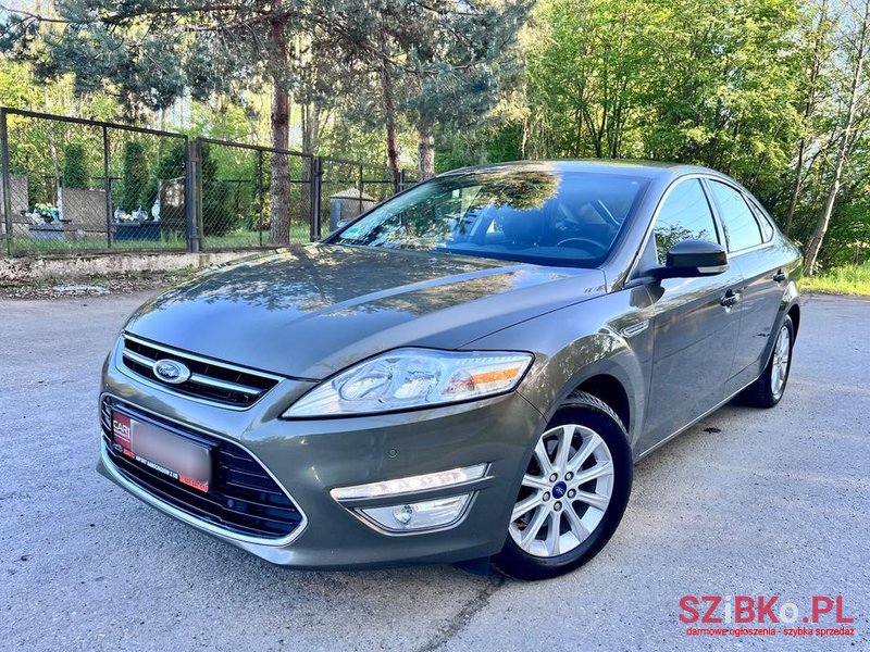 2012' Ford Mondeo photo #1