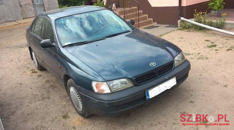 1996' Toyota Carina photo #2