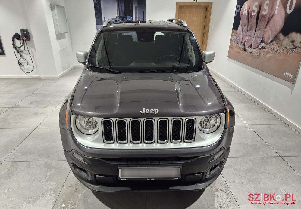 2018' Jeep Renegade photo #2