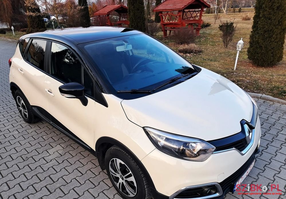 2015' Renault Captur photo #3