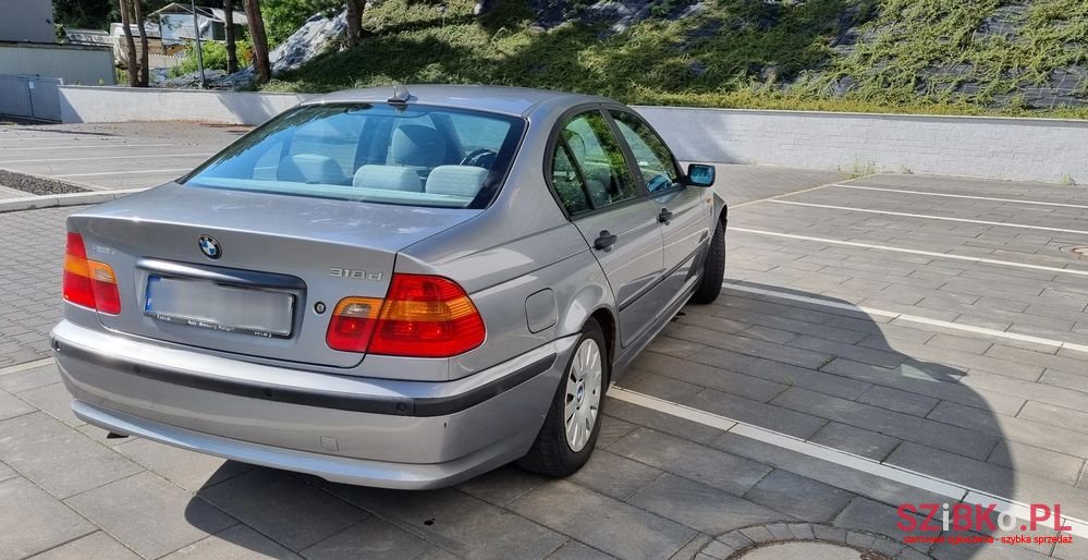 2004' BMW 3 Series 318D photo #4