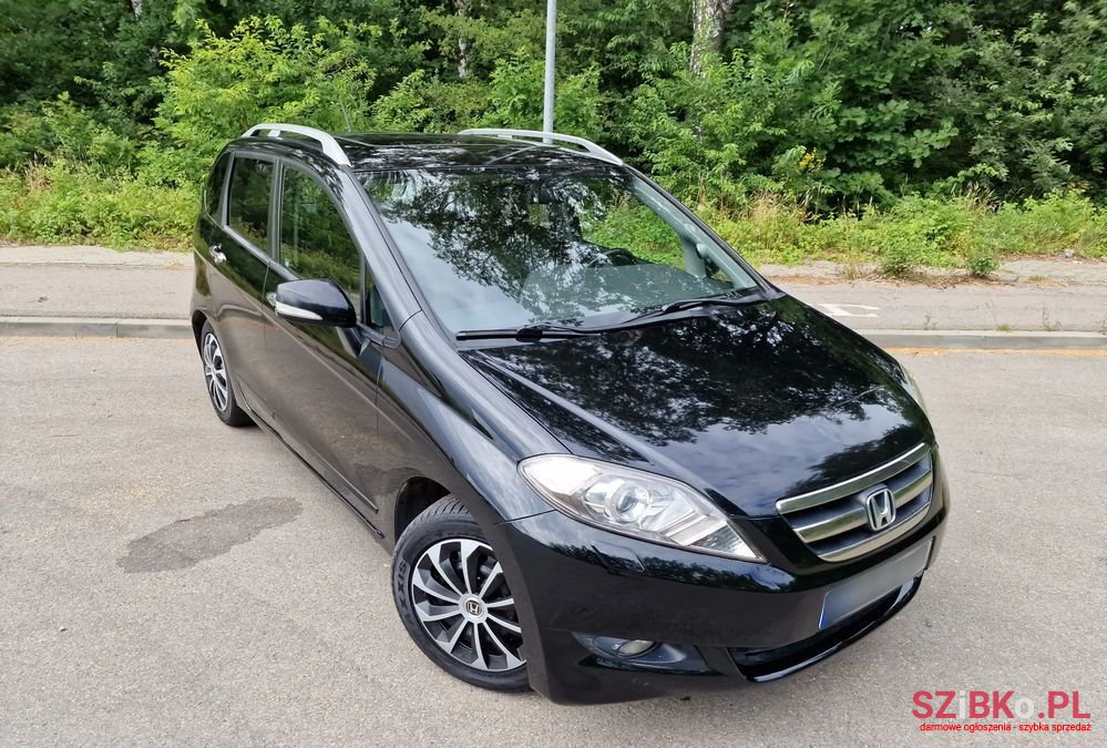 2007' Honda FR-V photo #2