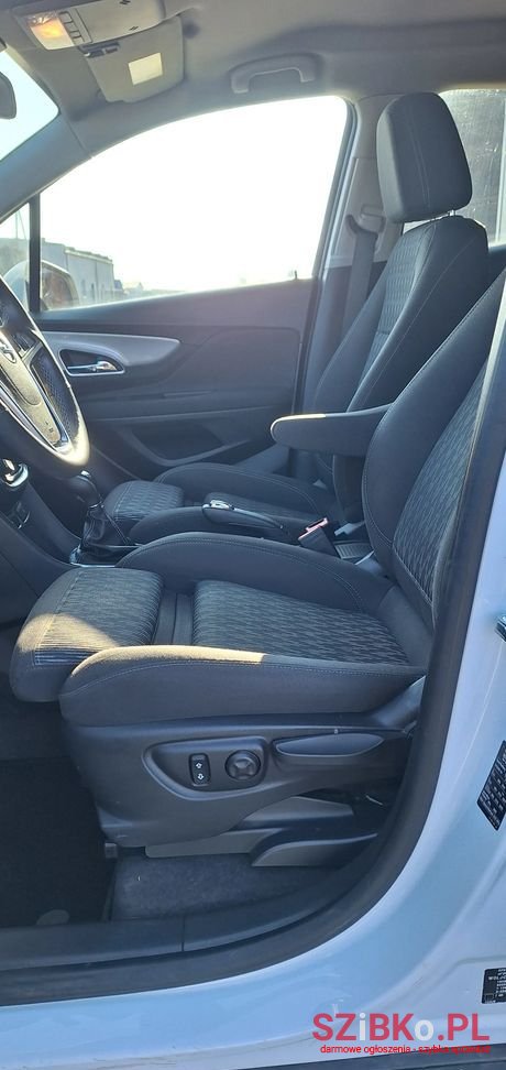 2014' Opel Mokka 1.4 T Cosmo Eu6 photo #4