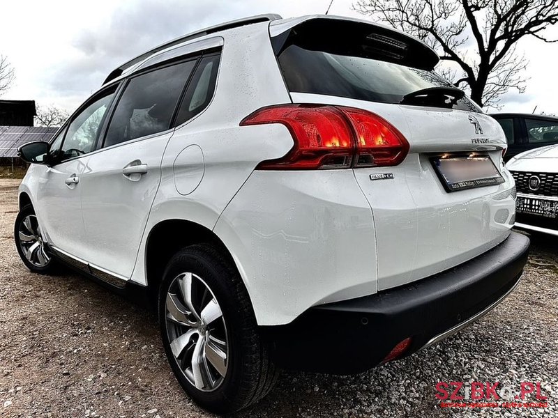 2016' Peugeot 2008 photo #3