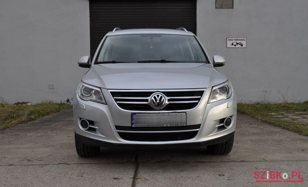2008' Volkswagen Tiguan photo #1