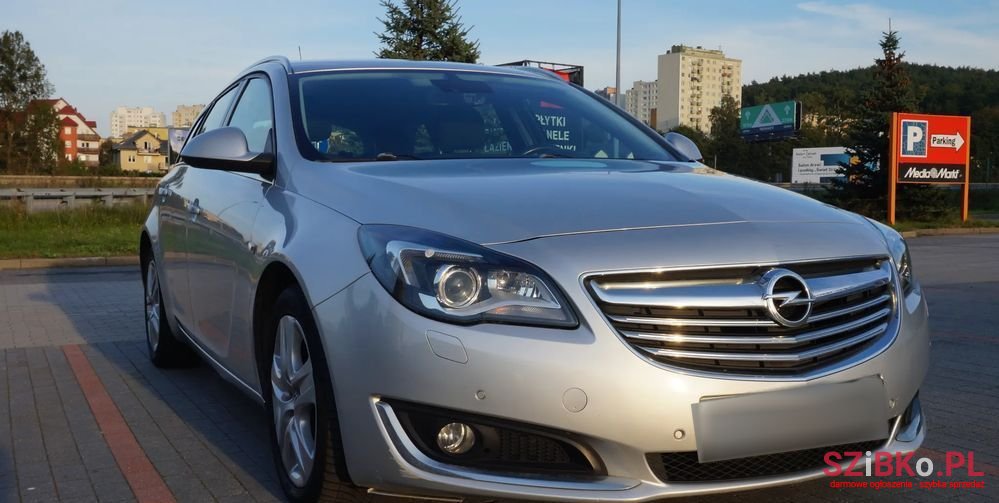 2014' Opel Insignia photo #2
