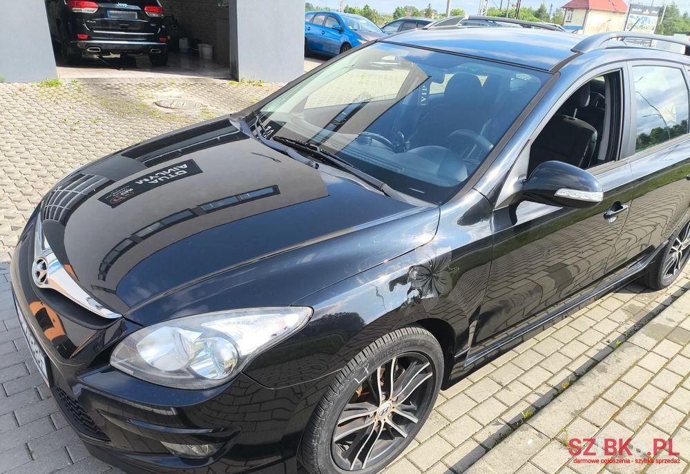 2011' Hyundai i30 photo #4