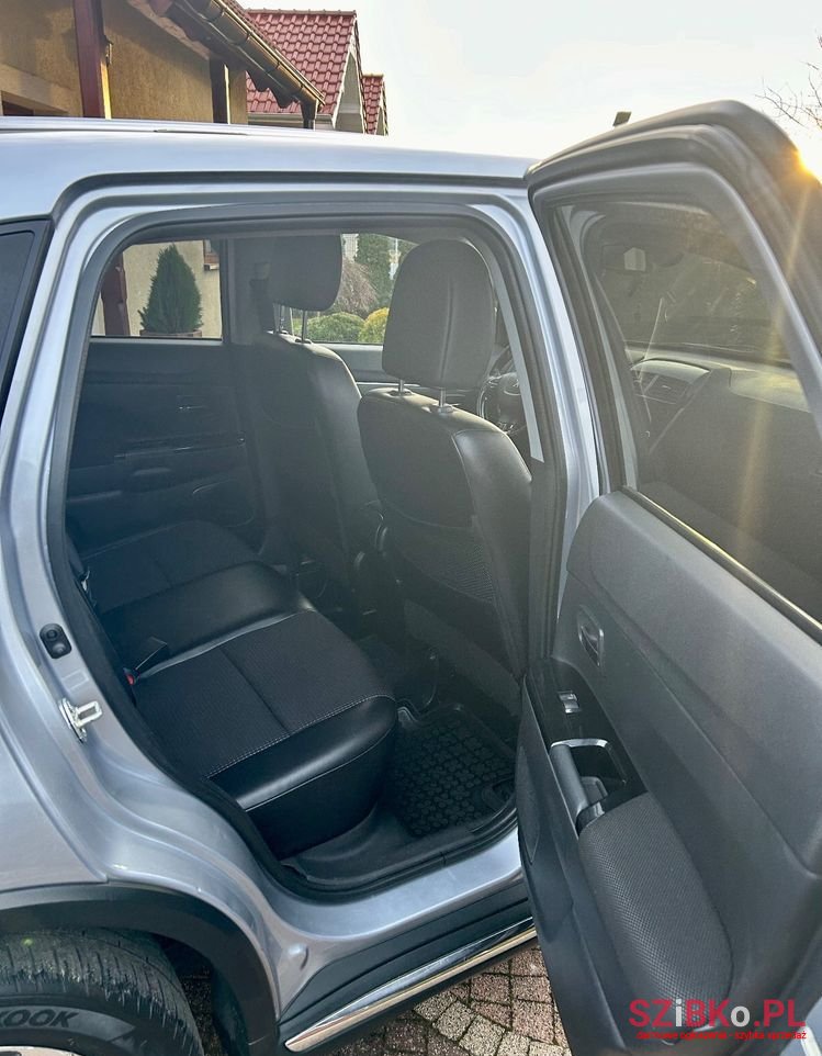 2014' Peugeot 4008 photo #6