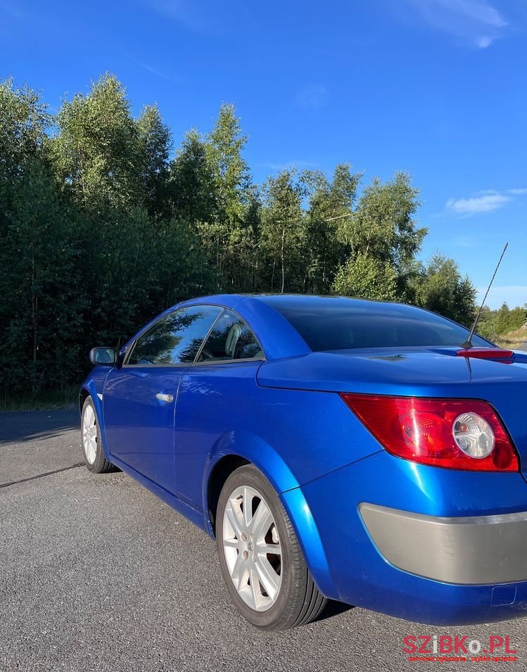 2005' Renault Megane photo #5