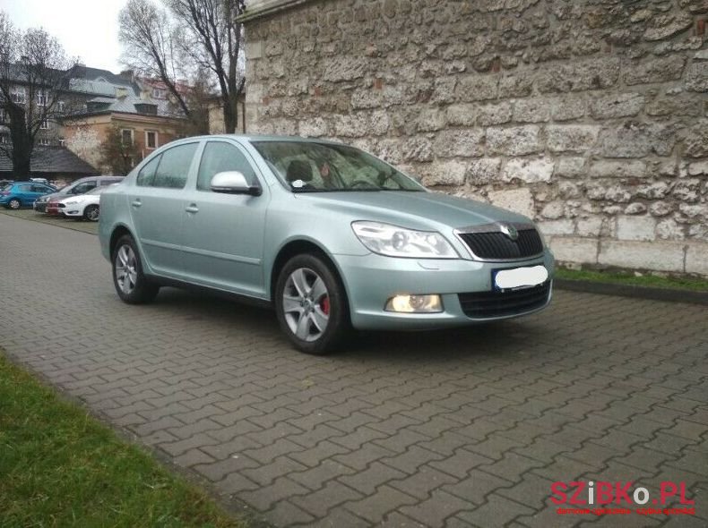 2009' Skoda Octavia photo #1