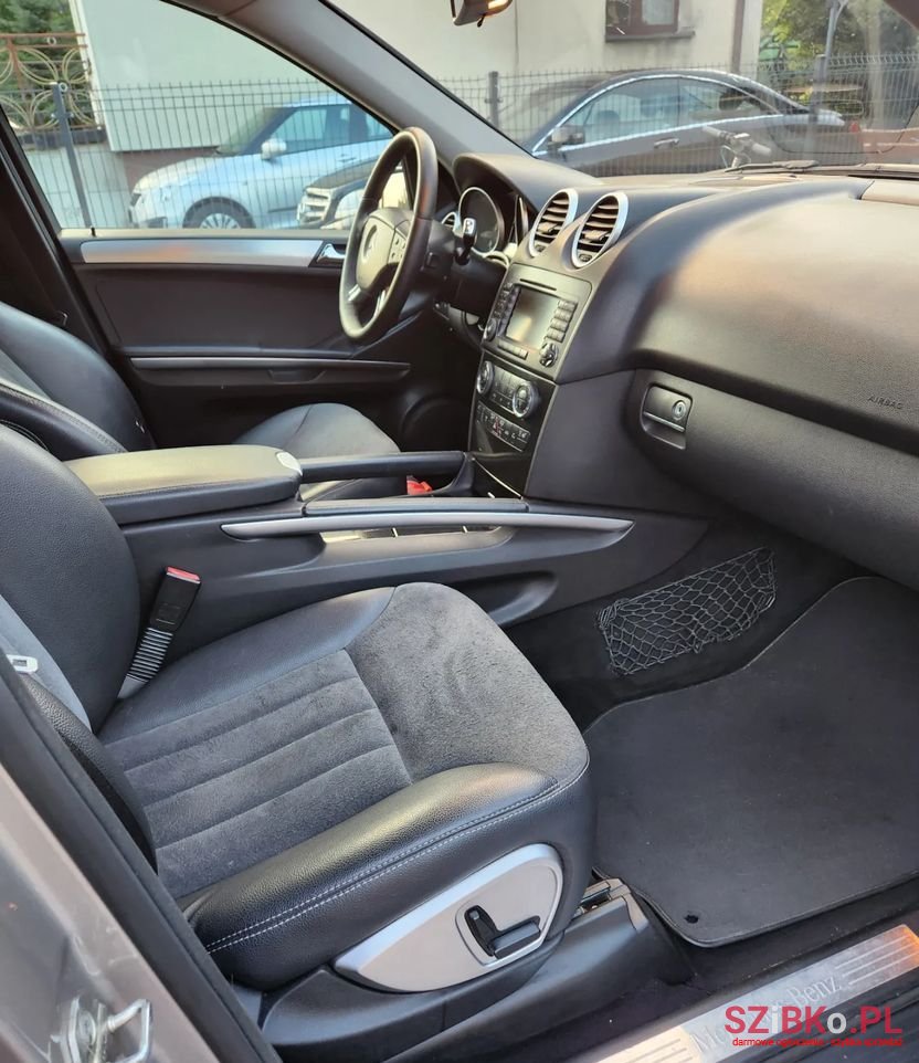 2006' Mercedes-Benz Ml 320 Cdi 4-Matic photo #3