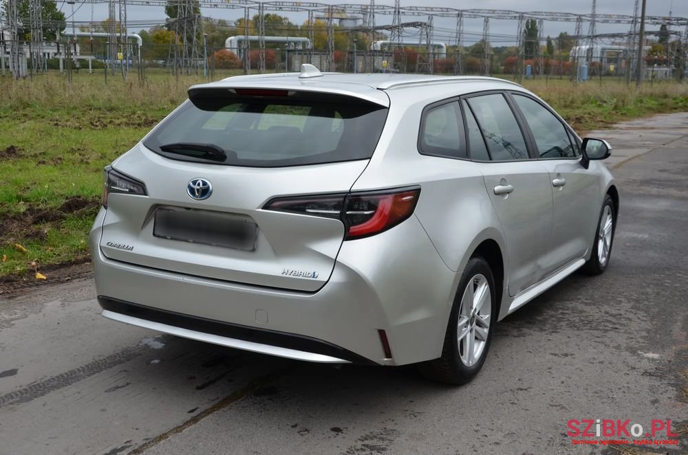 2022' Toyota Corolla 1.8 Hybrid Club photo #5